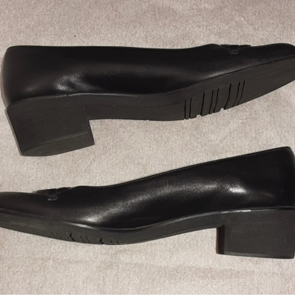 Salvatore Ferragamo womens shoes